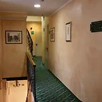 Ξενοδοχείο De Lanzi 3*