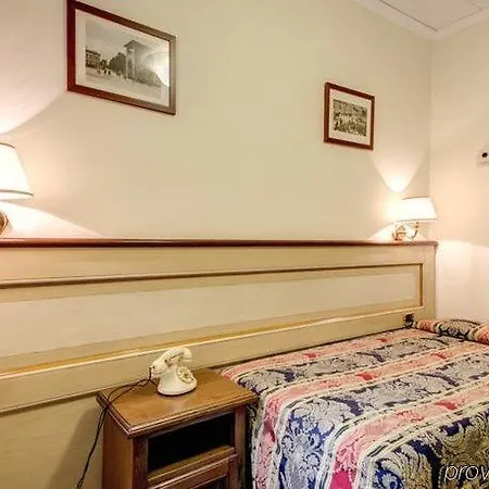 De Lanzi Hotel 3*